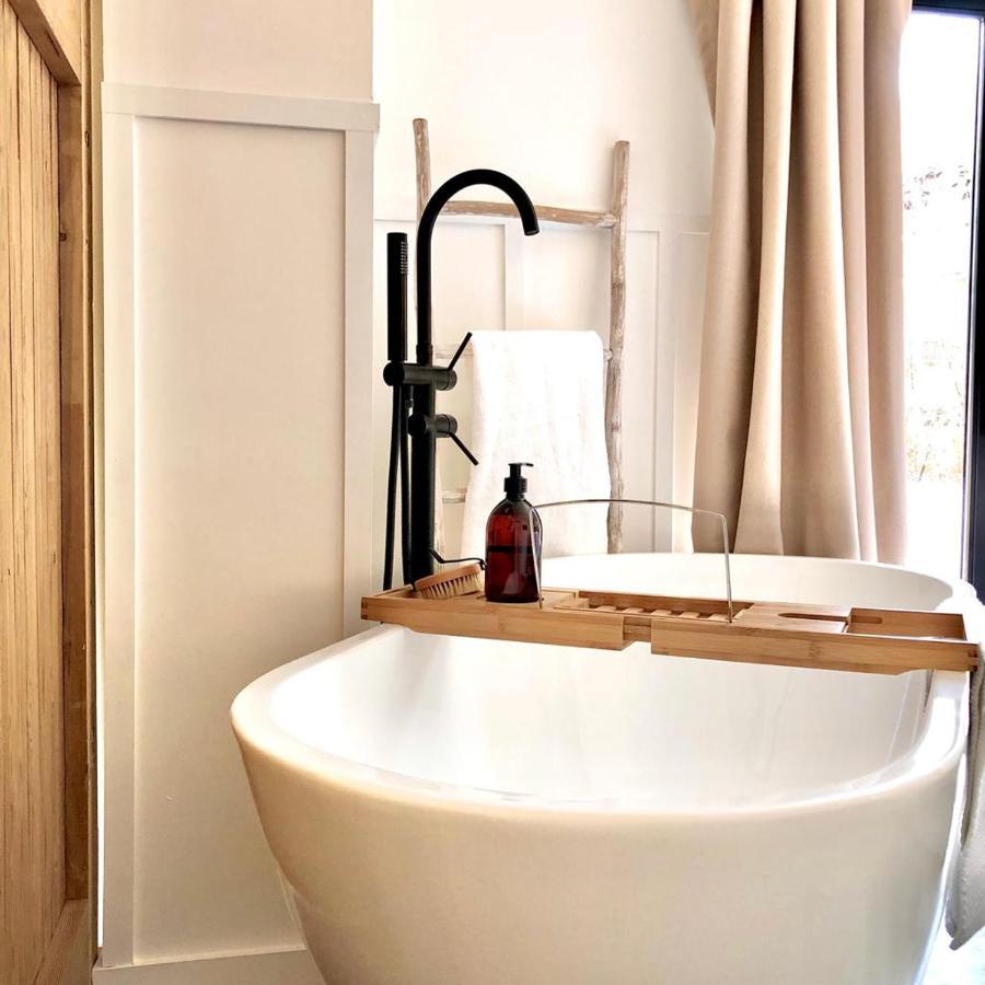 Luxury Barn With Hot Tub, Spa Treatments, Private Dining Little Budworth Exterior photo