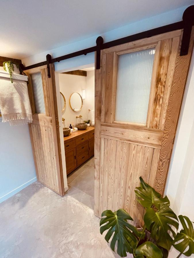 Luxury Barn With Hot Tub, Spa Treatments, Private Dining Little Budworth Exterior photo